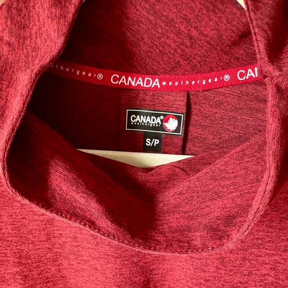 Canada Weather Gear red athleisure top - Picture 6 of 8